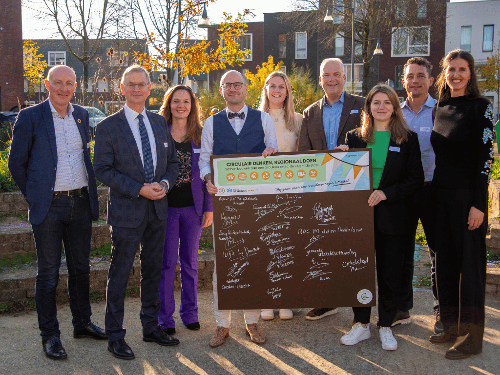 Terugblik Jubileum en ondertekening Koersdocument